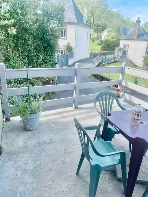 Appartement Dans Un Village En Auvergne Sancy Egliseneuve-d'Entraigues