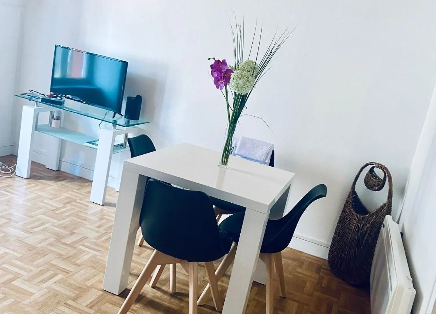 Apartment Appartement Dans Un Village En Auvergne Sancy Egliseneuve-d'Entraigues