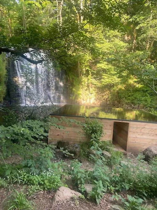Appartement Dans Un Village En Auvergne Sancy Égliseneuve-dʼEntraigues 0*,  Francia